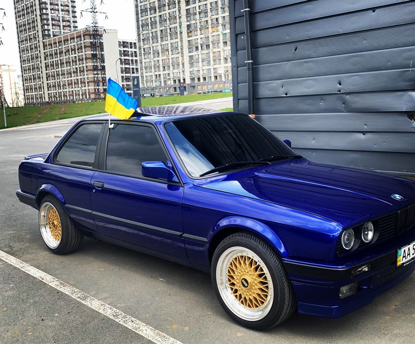 BMW E30, 1985 року ідеальний стан .