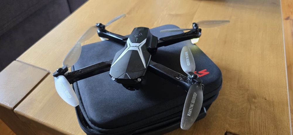 Dron syma z6 kompletny