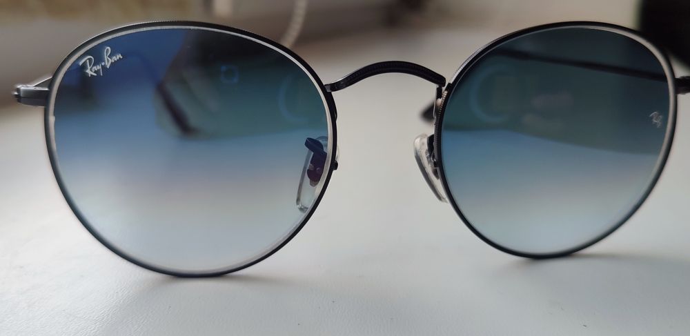 Ray-Ban RB3447 Round Metal