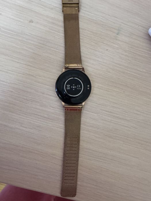 Продам смарт часи