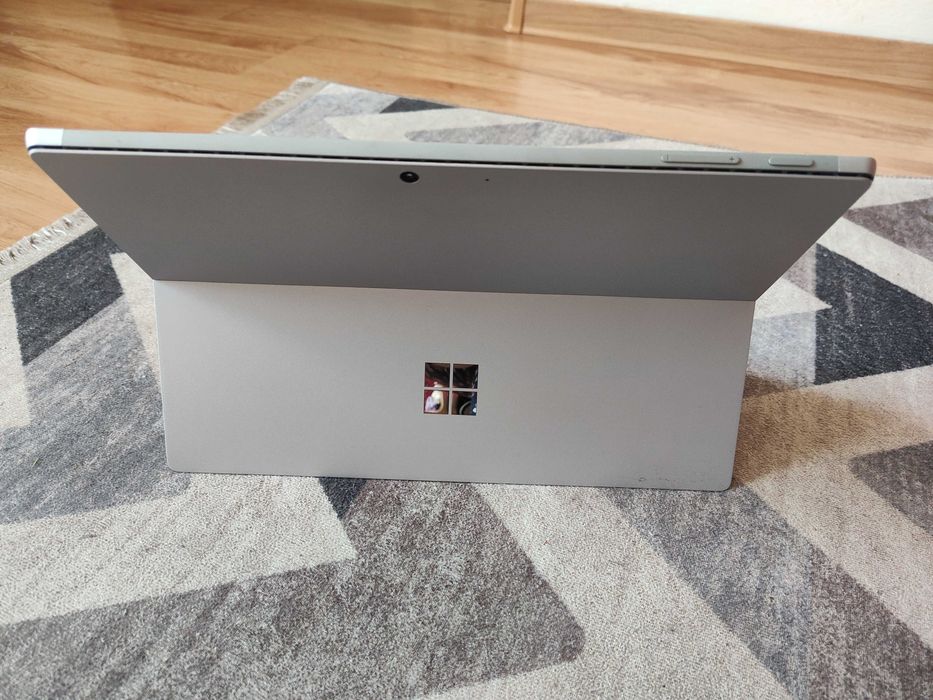 Microsoft SURFACE PRO 7 12,3'' i3-10th, 128 GB, WIN11, tablet 2w1