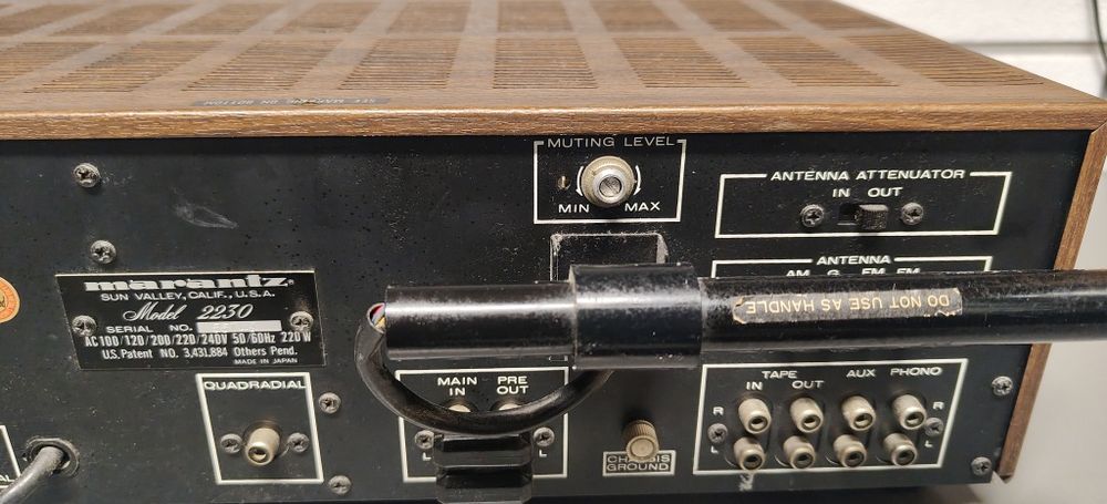 Amplituner MARANTZ 2230. Vintage