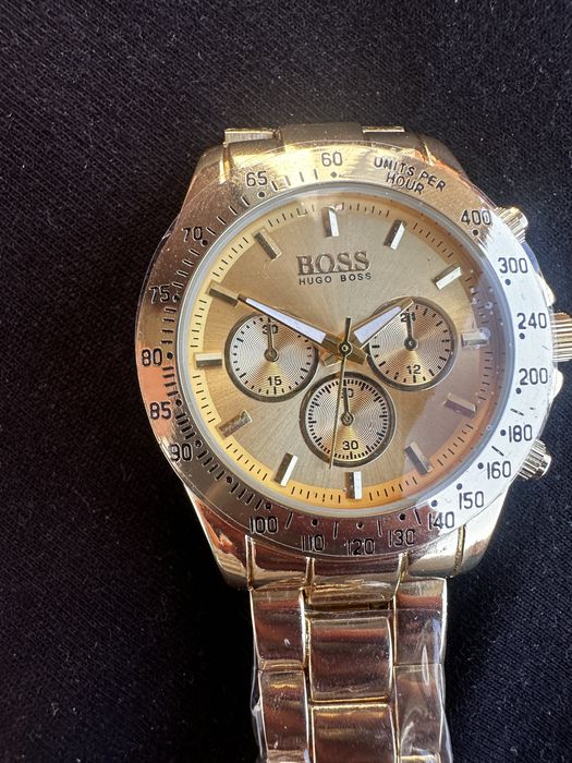 Zloty zegarek Hugo Boss