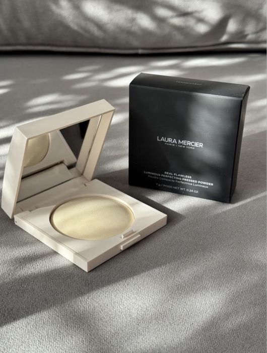 Laura mercier real flawless luminous perfecting pressed powder in translucent 7 g