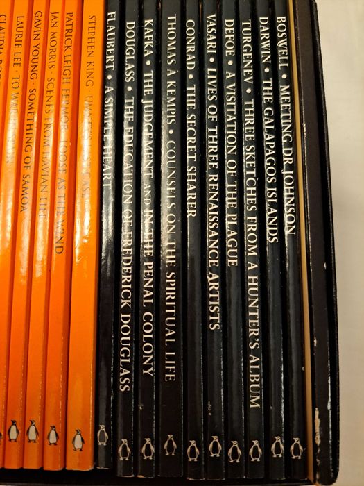 60 livrinhos em ingles coleção Pinguim