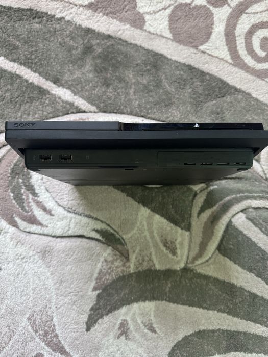 PlayStation 3 slim 320gb + багато ігор