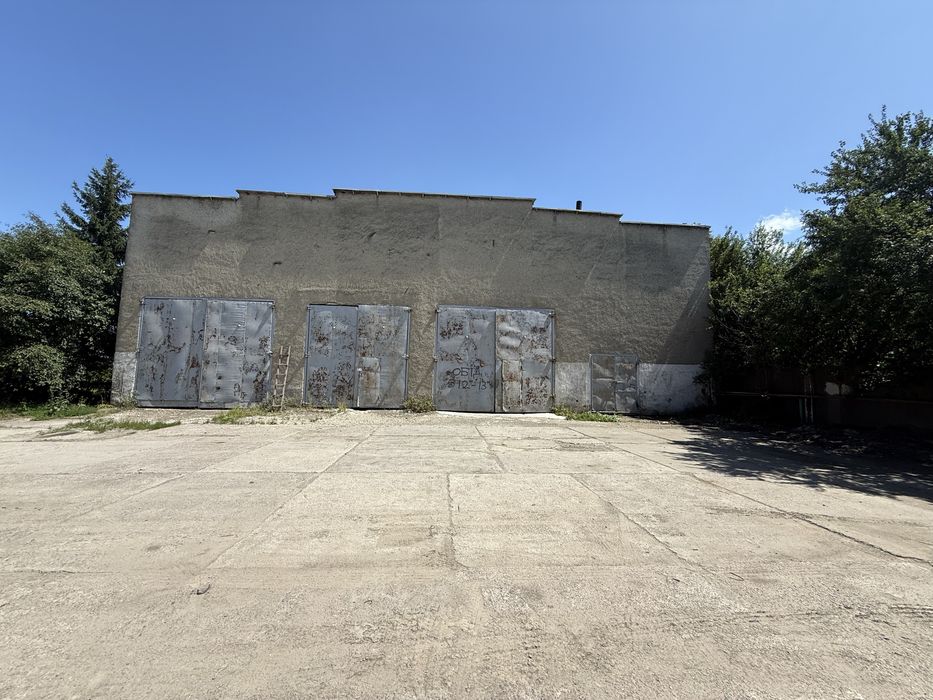 Здається в оренду приміщення вул. Пресмашівська