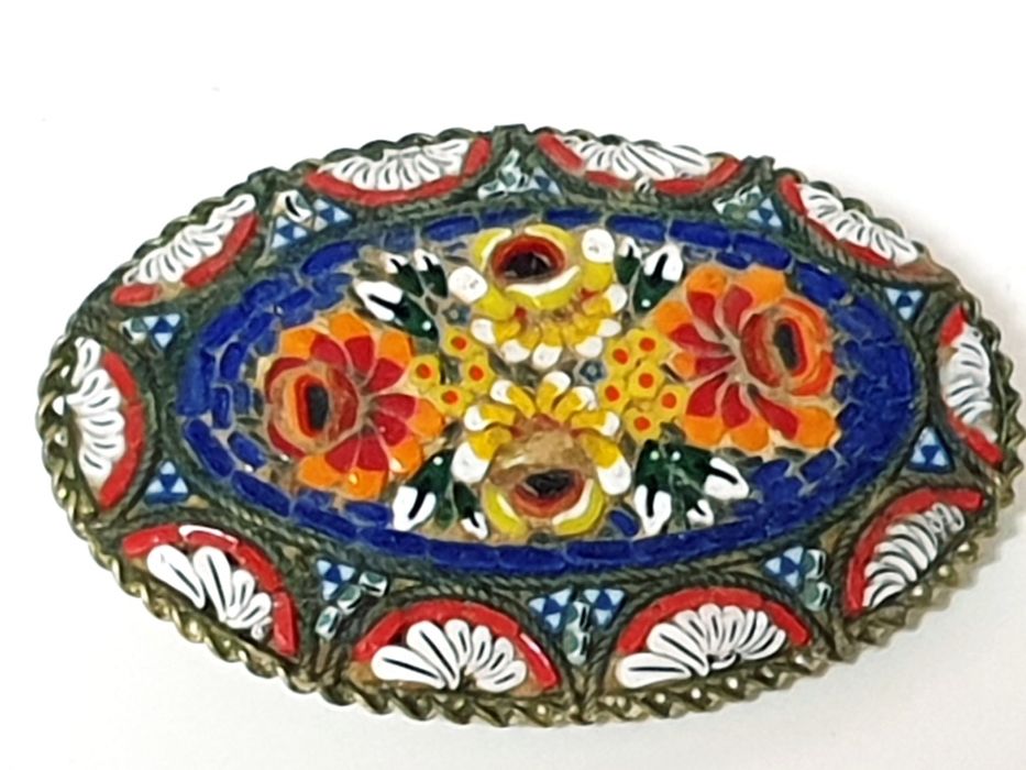 Beautiful large antique Italian Millefiori / Micromosaic brooch