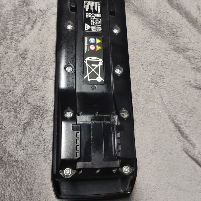 Bateria Bosch Powerpack 500 bagażnik