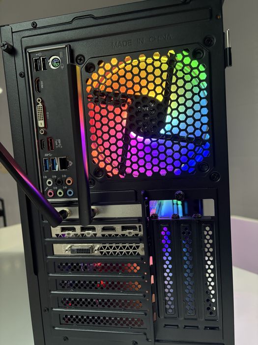 Pc Gaming Custom i5 9gen GTX 1080 1tb nvme wifi Win11