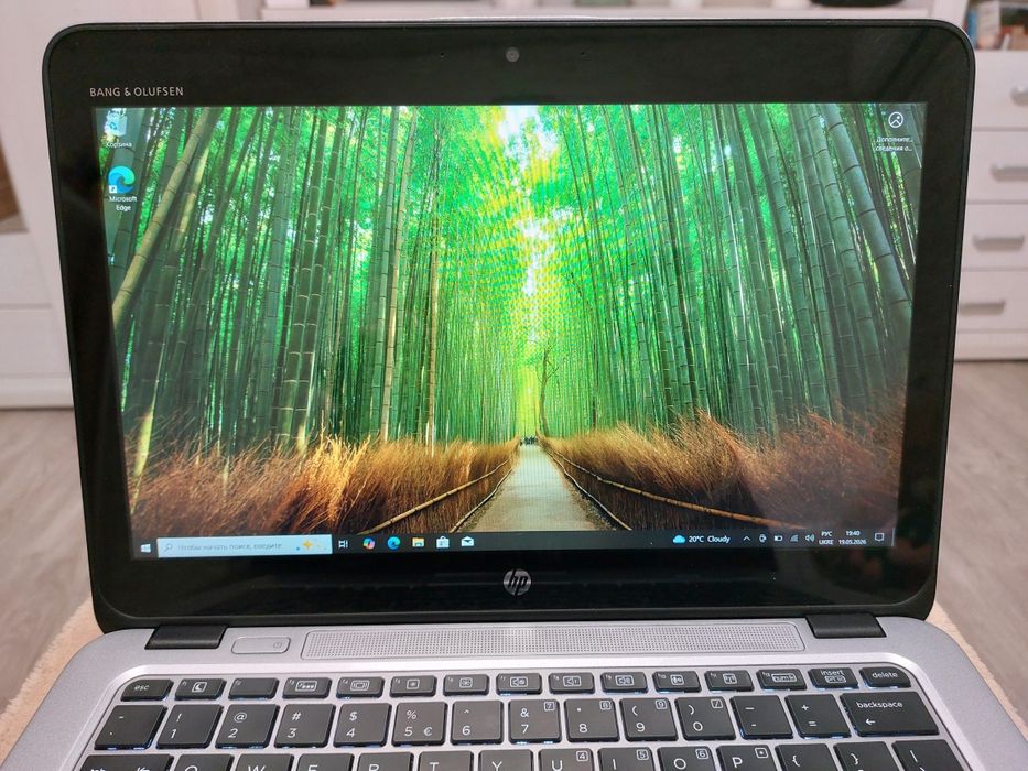 Сенсорний ноутбук HP EliteBook 820 G3 i5-6200U 8/128GB екран 12.5FHD IPS компактний