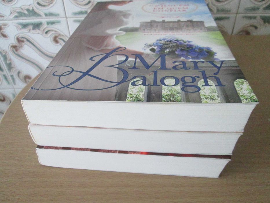 Livros Mary Balogh (Oferta de portes)