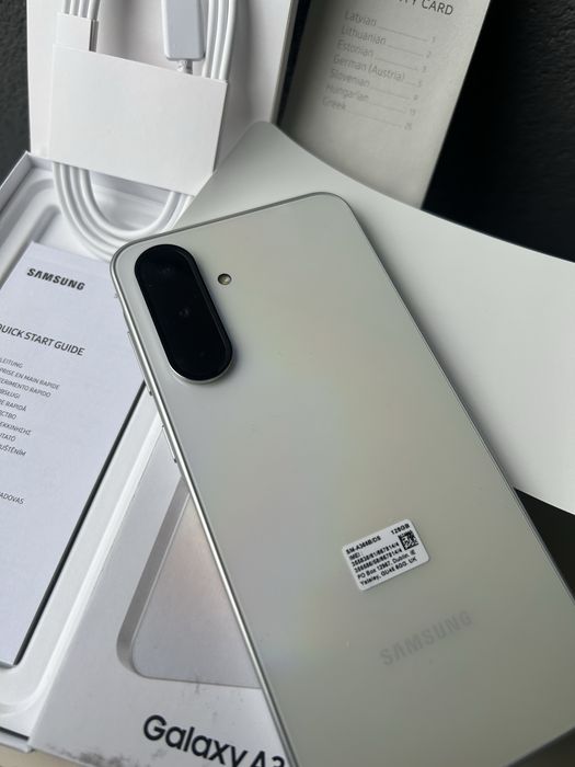 Fabrycznie Nowy Samsung A36 5G SM-A366B/DS 6/128GB Awesome White!