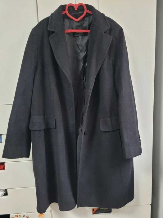Wełniany klasyczny płaszcz damski roz 44