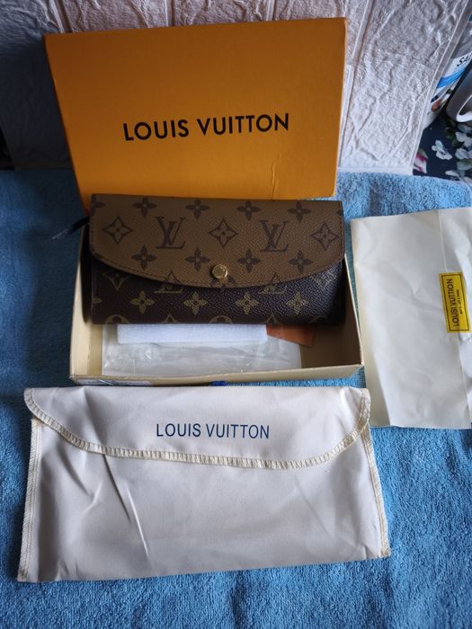 Carteira Louis Vuitton , padrão monograma icónico.