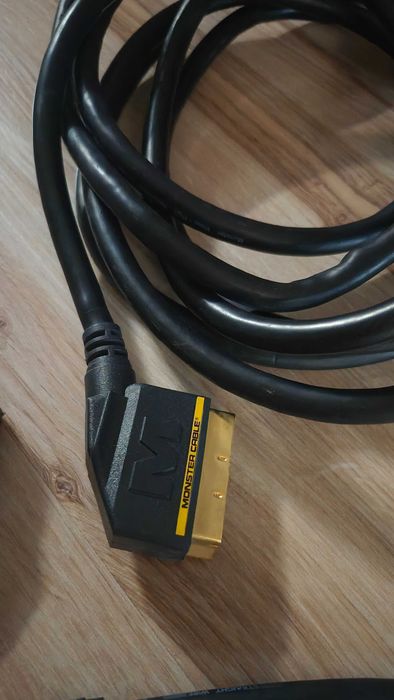 Monster scart s-video kable przewody