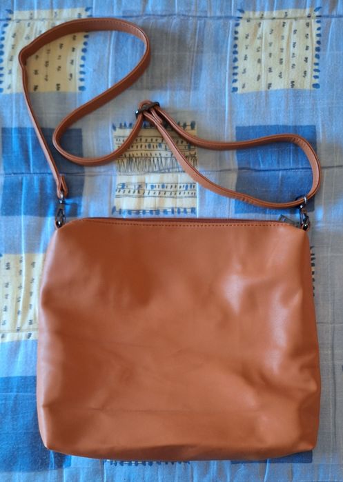 Mala de senhora Camel