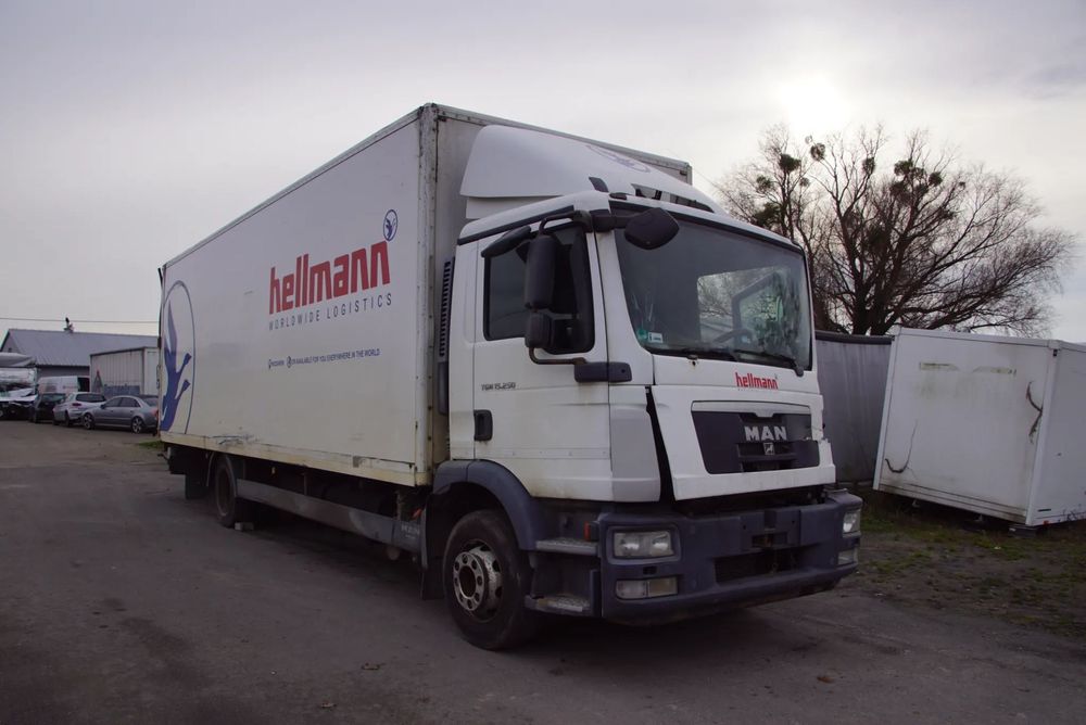 Auto na części - MAN TGM 15.250 6.9 250 KM D0836 LFL60 ZF 12AS1210TO 2009R Silnik Skrzynia Drzwi Zderzak Lusterko Lampa Osłona Owiewka Winda Deska Kokpit Sterownik Moduł Czujnik Licznik Kierownica Panel