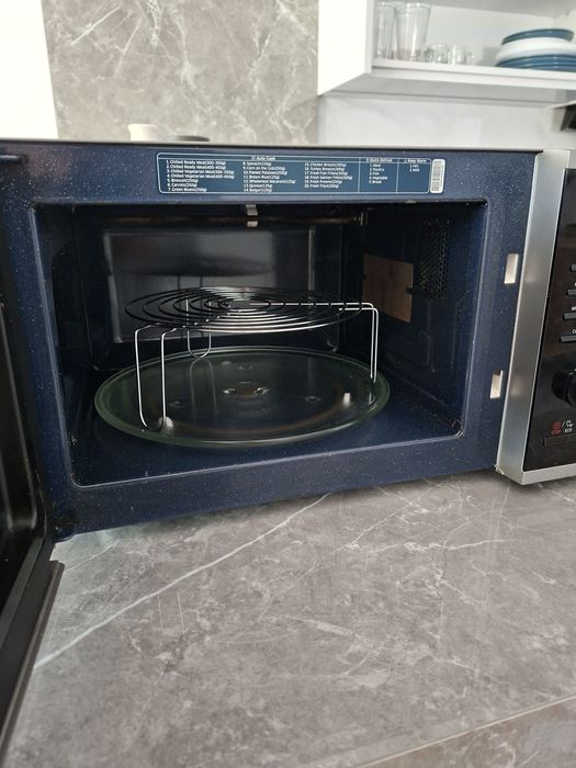 Micro-ondas Samsung MG23K3515AS – 23L, Grill, Ceramic Inside