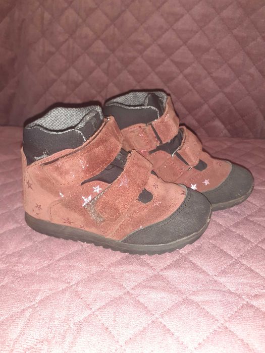 Zimowe buty dziewczynka rozm 25, marki Mrugała