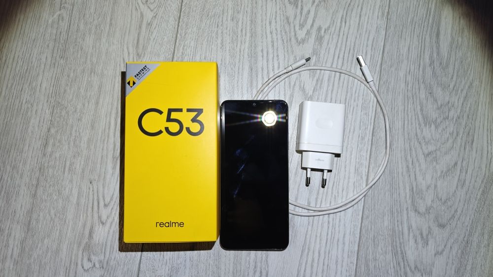 Realme c53 6/128GB + szło hybrydowe