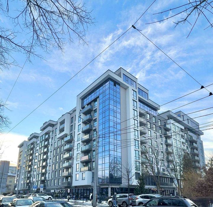 Преміальний пентхаус з терасою у парку SB