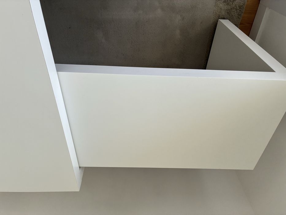 MALM Secretária com painel extraível branco Ikea