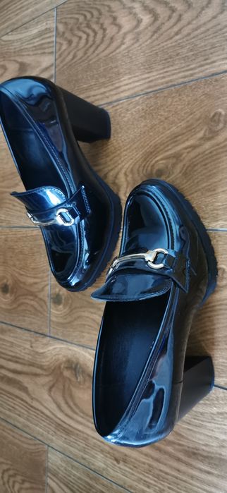 Sprzedam buty czarne