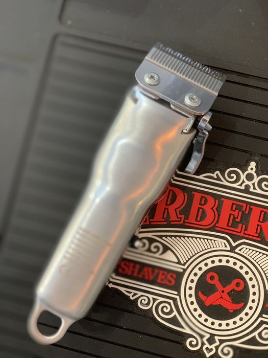 Maquina Cortar Cabelo Profissional