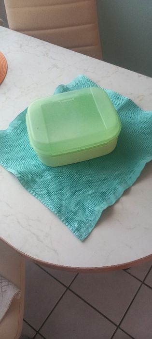 Tupperware- sciereczka i chlebak