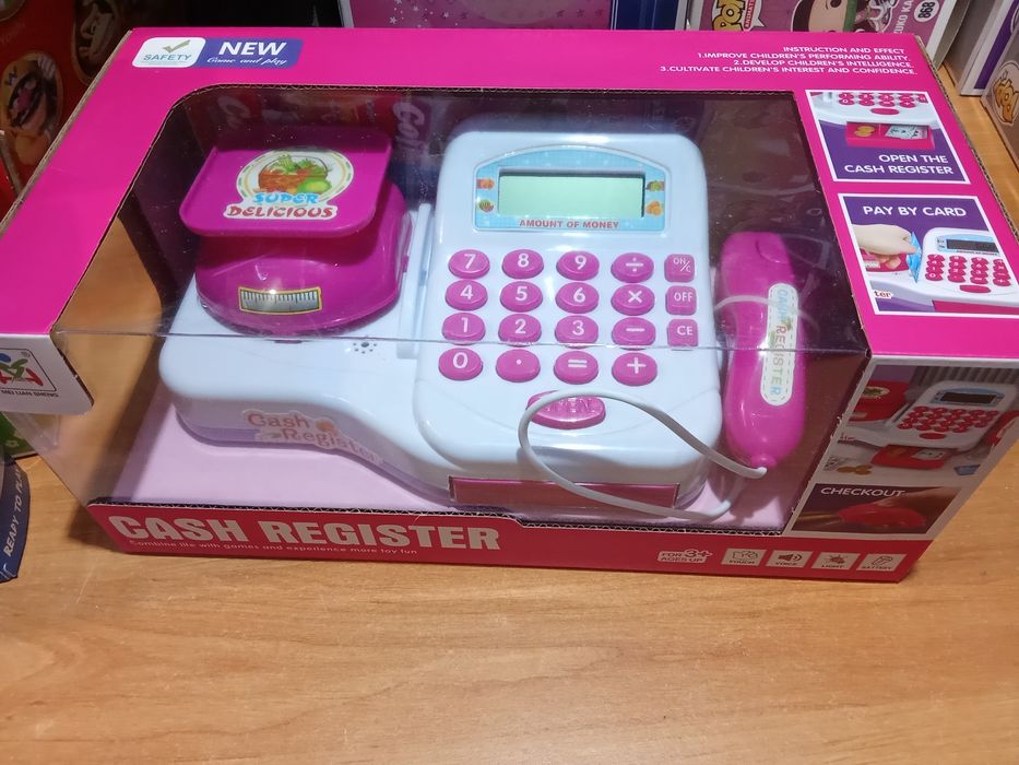 Caixa registadora nova selada em caixa