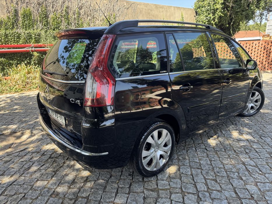 Citroen C4 Picasso ( Com possibilidade de financiamento)