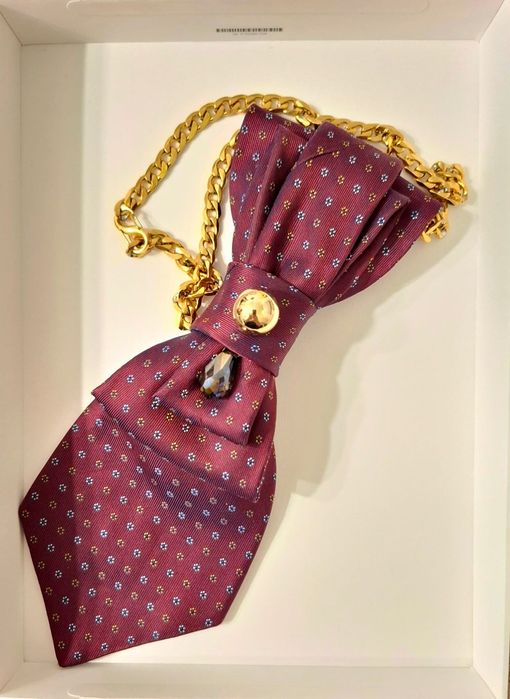 Krawatka, naszyjnik prezent na Dzień Kobiet, na Dzień Babci