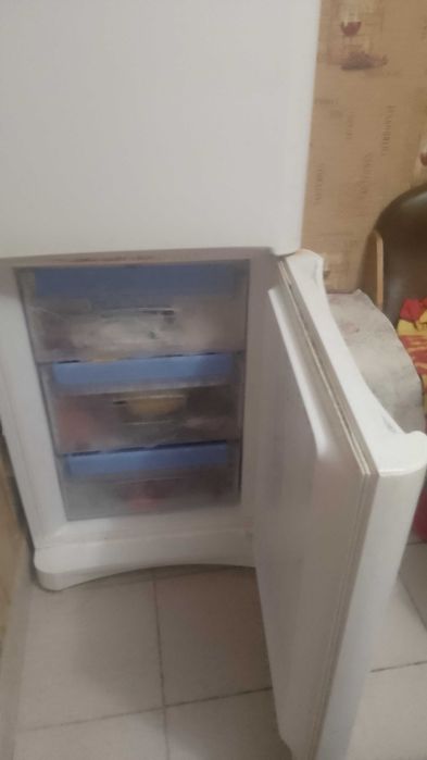 Холодильник индезит