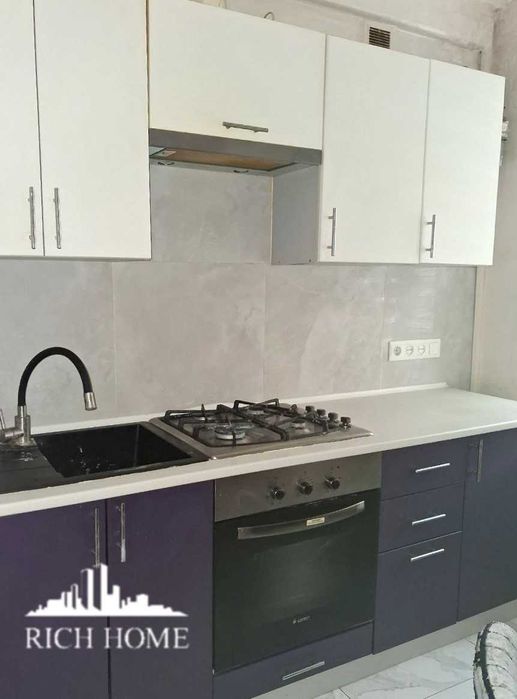 пер. Чугуєвський 12, м Берестейська 10 хв, 2к роздільні кімнати, ГАЗ!