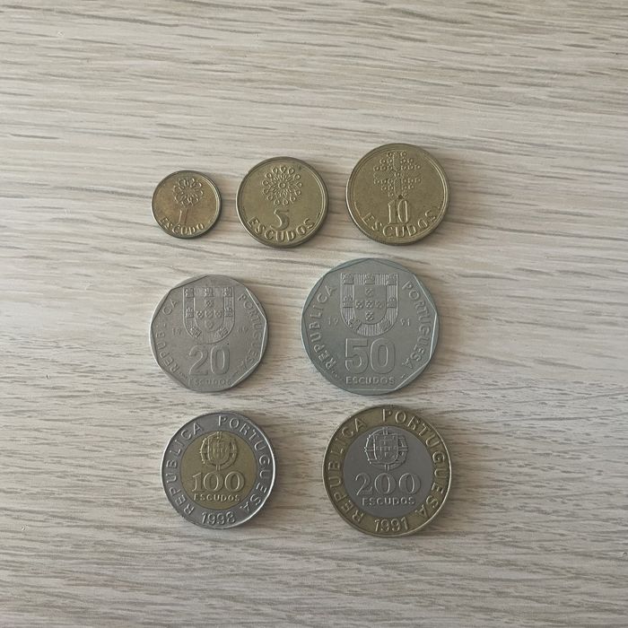 Escudos da República Portuguesa - Conjunto das 7 Moedas antes do Euro