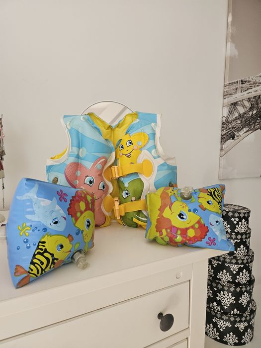 Zestaw do wody Kamizelki,piłki,rękawki