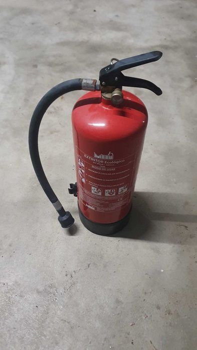 Extintor  ABF 6L