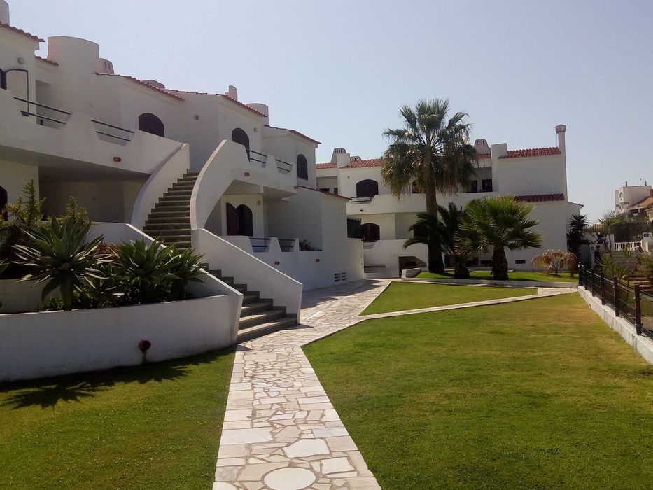 T1 agradavel com piscina jardim Santa Eulalia - Albufeira