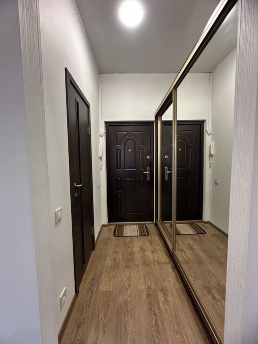 Подобово квартира, Центр, Площа Конституції, Історичний музей