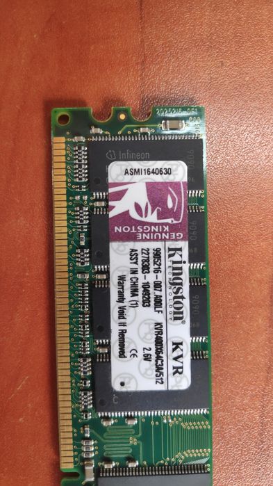 Placa memória Kingston DDR400 512mb