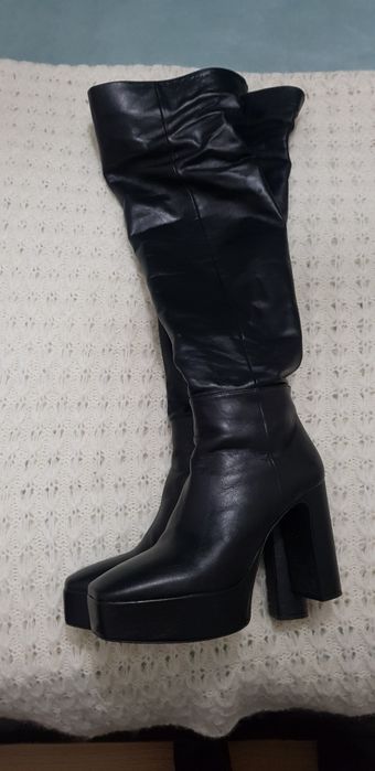 Botas em pele Zara 38