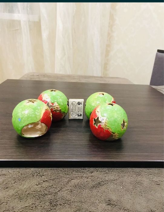 Продам новогодний декор, подсвечники, статуэтки
