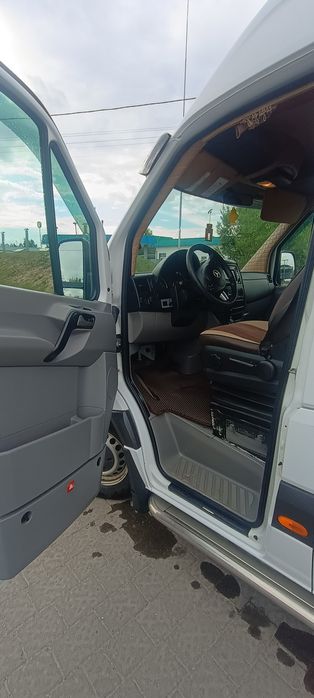 Mercedes- sprinter