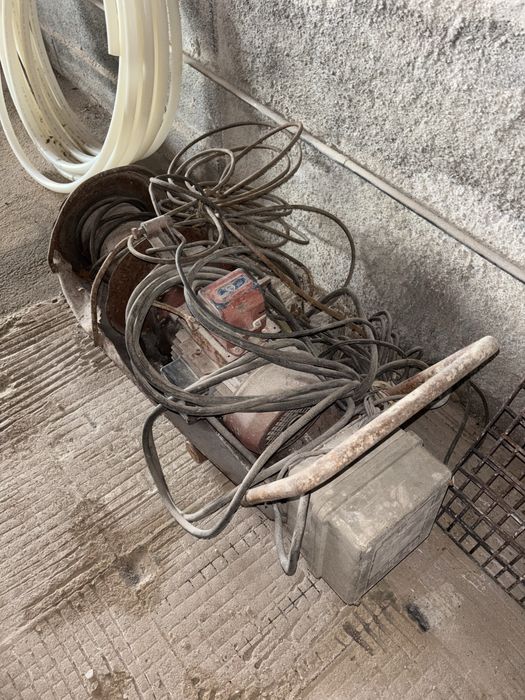 Vendo guincho trifásico