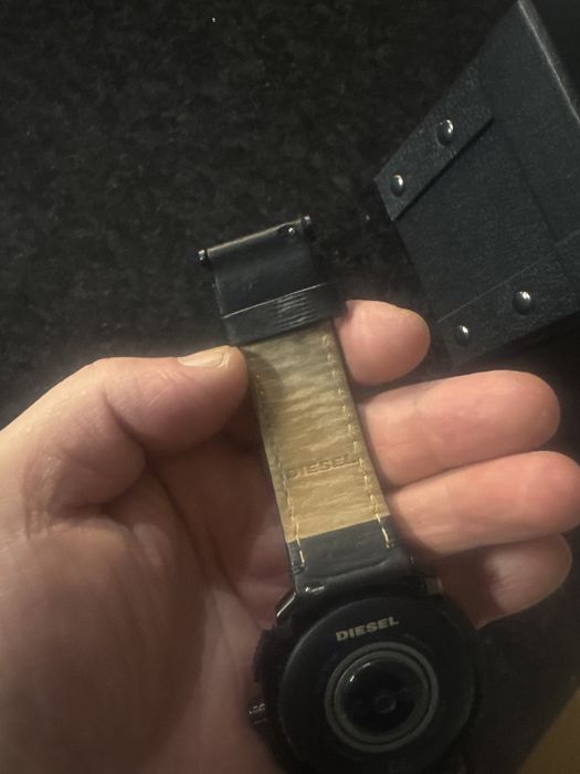 Vendo Smarth watch diesel
