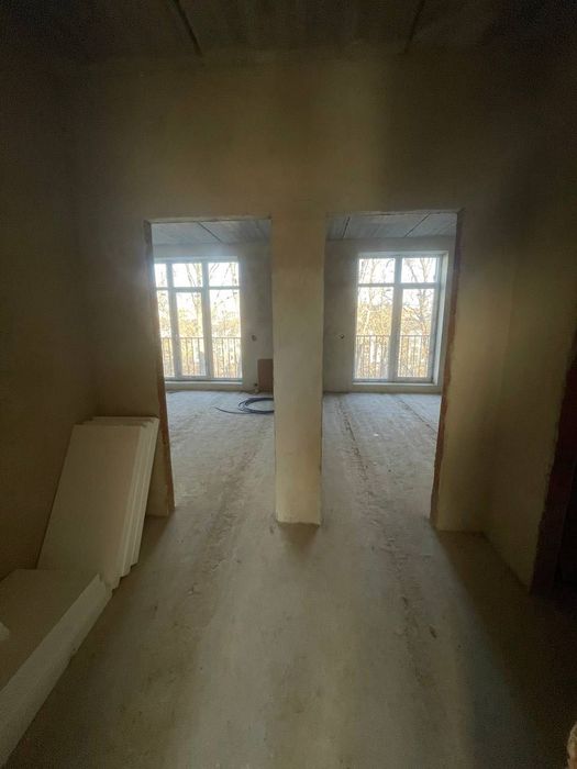 Квартира 48м2, кухня-студія, 3 поверх