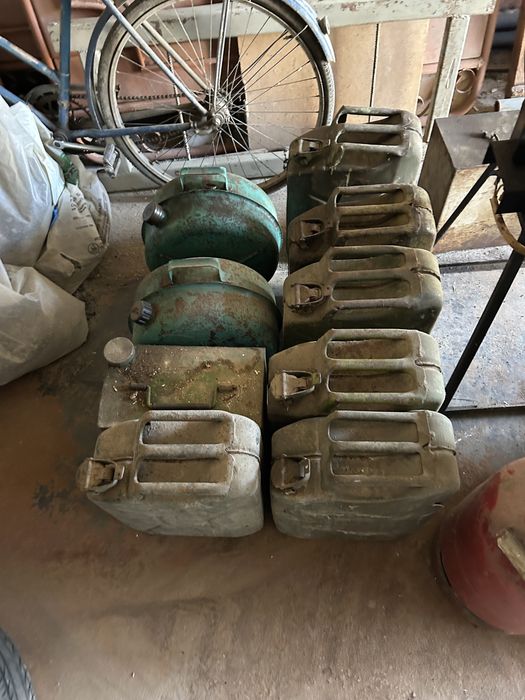 Каністра для палива