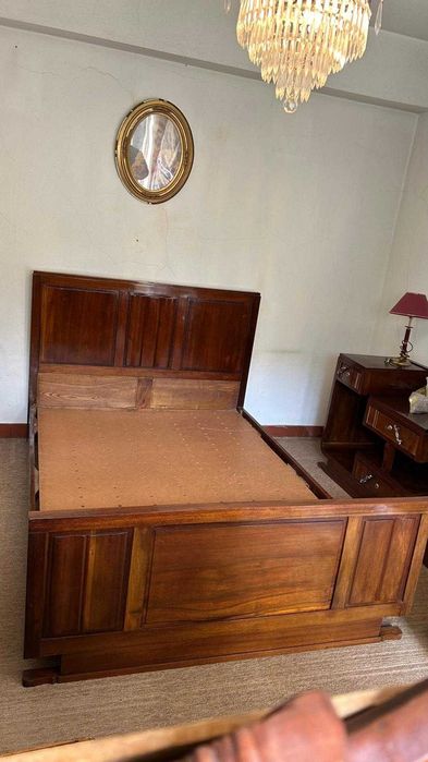 Vende-se quarto completo