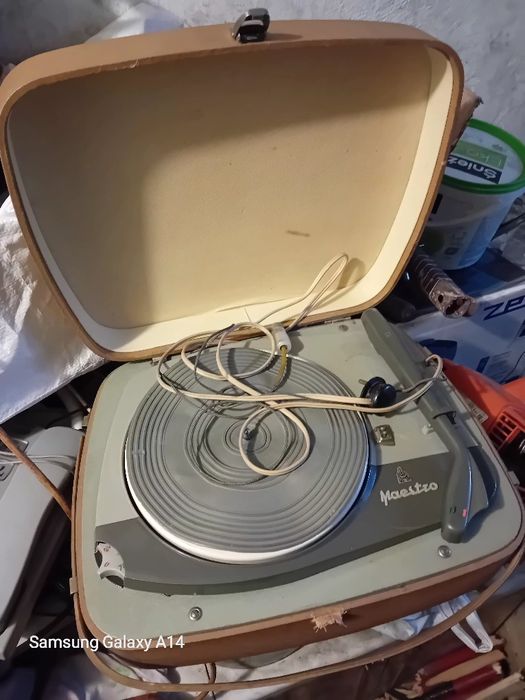 Gramofon Maestro Fonika stary lata 60